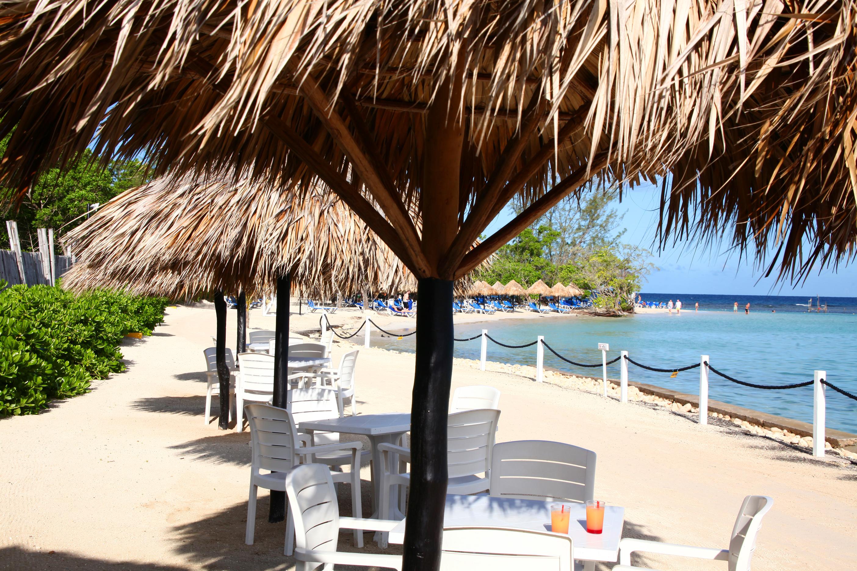 Hotel Bahia Principe Grand Jamaica (Adults Only) Runaway Bay Exterior foto Beach at the Hotel