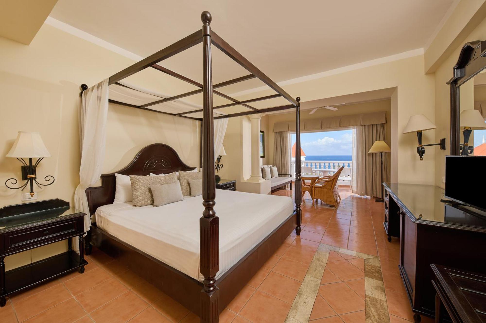 Hotel Bahia Principe Grand Jamaica (Adults Only) Runaway Bay Exterior foto Junior Suite